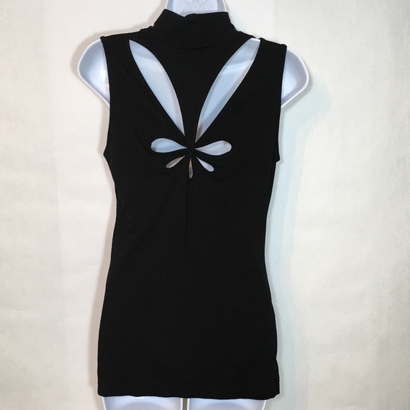 Express Sleeveless Top - Picture 2 of 4